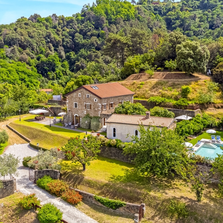 Gated entrance to Villa Il Convento